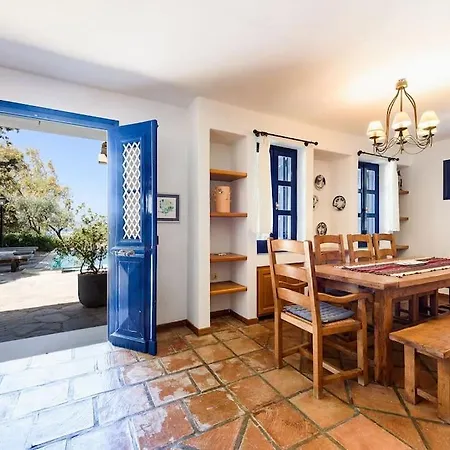 Padma, Paros