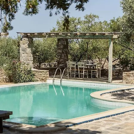 Padma, Paros Villa