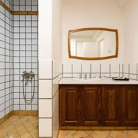 Padma, Paros Villa