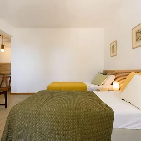 Padma, Paros Villa